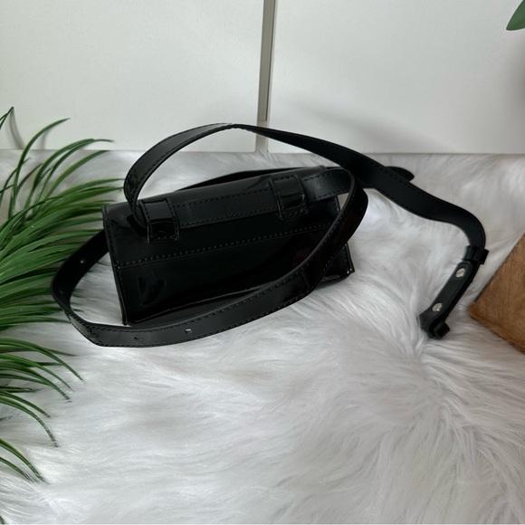 Urban Outfitters Lacquered Waist Bag - Picture 6 of 8